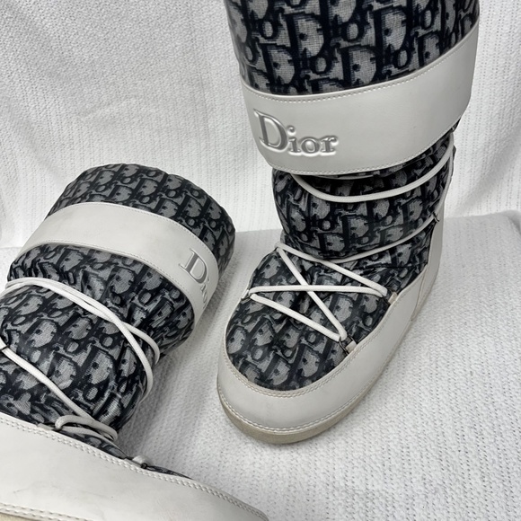 Pre-owned Cloth Snow Boots In Blue - Pre Owned (used) - Picture 2 of 5